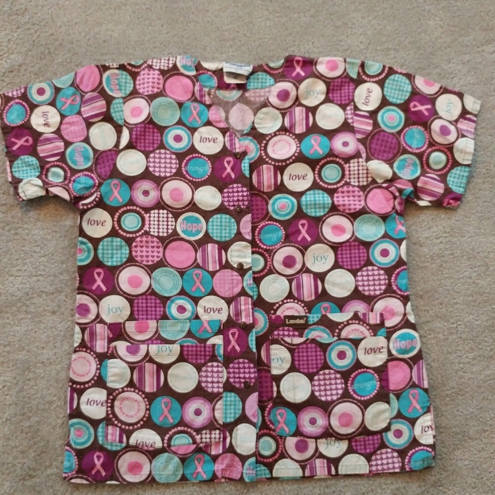 Scrub top/coat